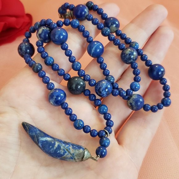 Vintage Lapis Lazuli 20” Long Necklace Horn Pendant - Picture 5 of 9